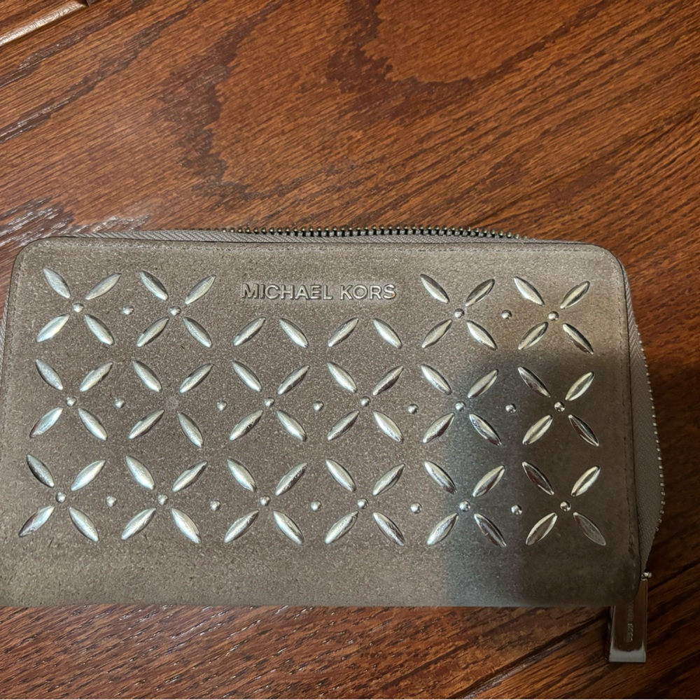MK wallet